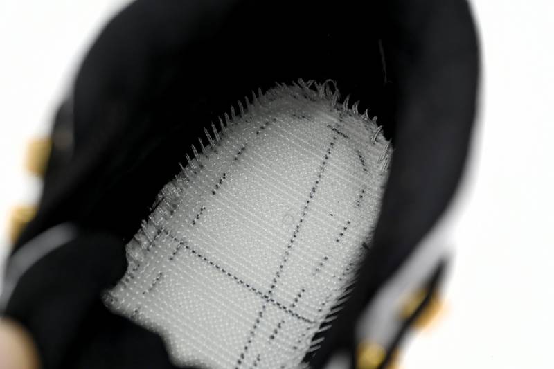 Air Jordan 12 Retro Royalty Taxi