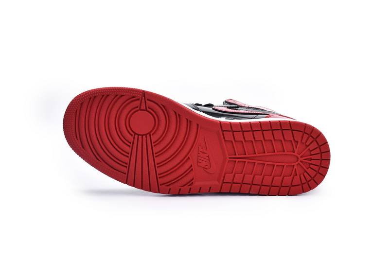 Air Jordan 1 High OG Bred Patent