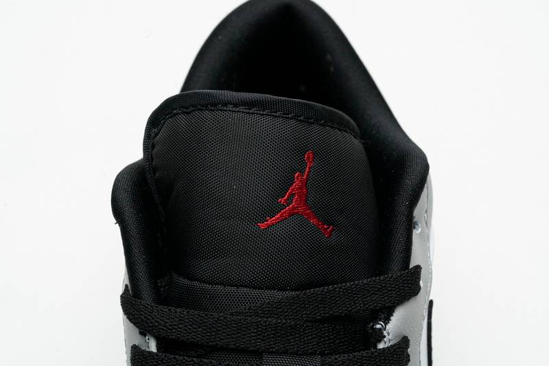 Air Jordan 1 Low Light Smoke Grey​