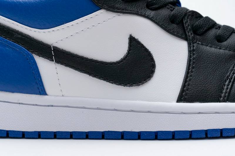 Air Jordan 1 Low Royal Toe​