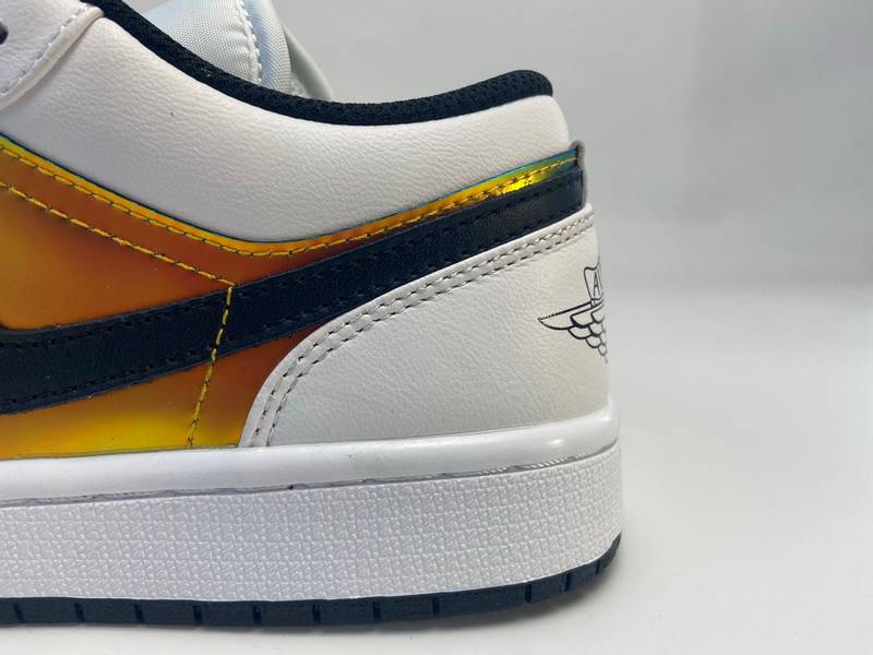 Air Jordan 1 Low SE