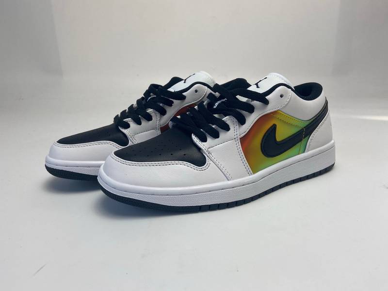Air Jordan 1 Low SE