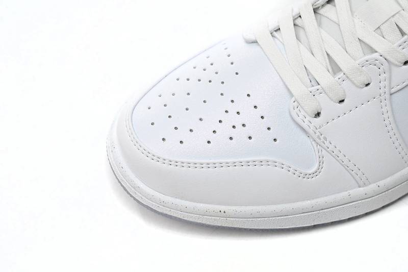 Air Jordan 1 Low SE Dare to Fly