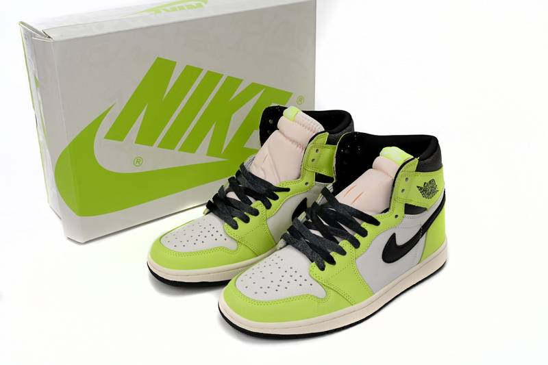 Air Jordan 1 Retro High OG Visionaire