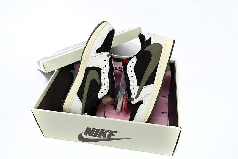 Air Jordan 1 Retro Low OG SP Travis Scott Olive