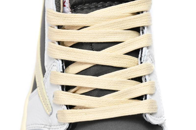 Air Jordan 1 Retro Low OG SP Travis Scott Reverse Mocha
