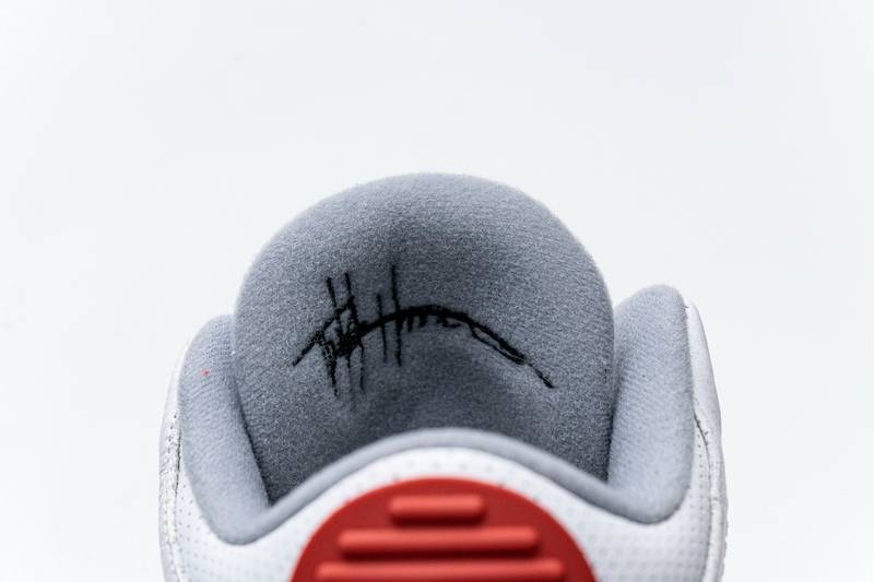 Air Jordan 3 Retro Tinker Hatfield