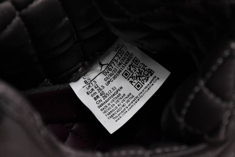 Air Jordan 4 Retro A Ma Maniére Violet Ore