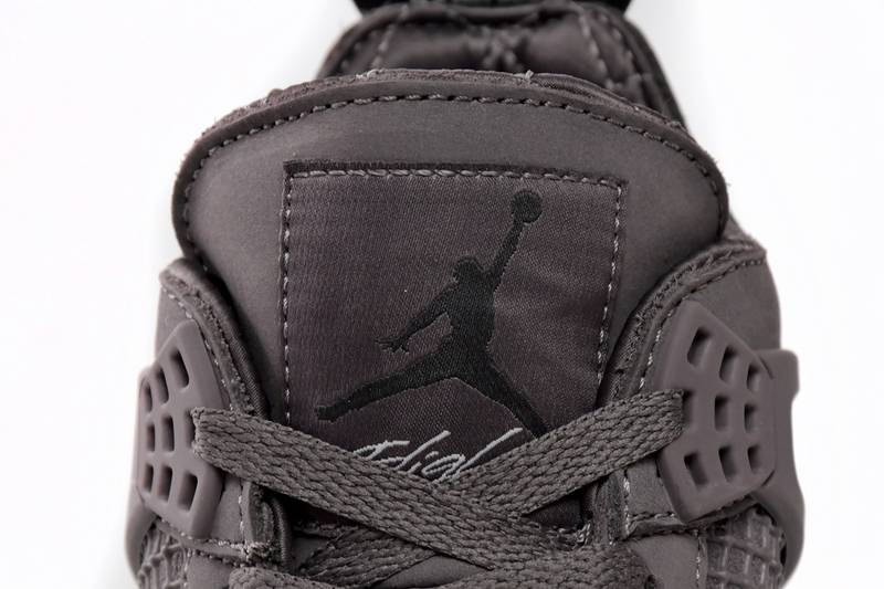 Air Jordan 4 Retro A Ma Maniére Violet Ore