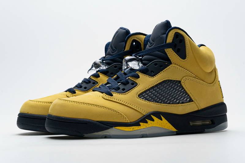 Air Jordan 5 Retro Michigan