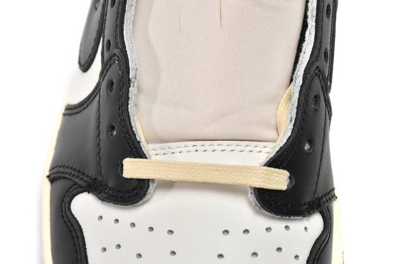 Air Travis Scott x Air Jordan 1 Low Dark Mocha