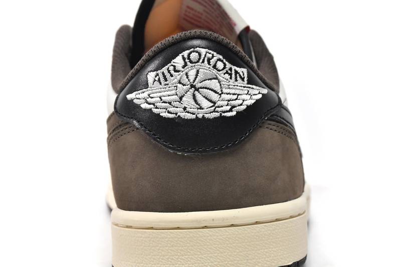 Air Travis Scott x Air Jordan 1 Low Dark Mocha