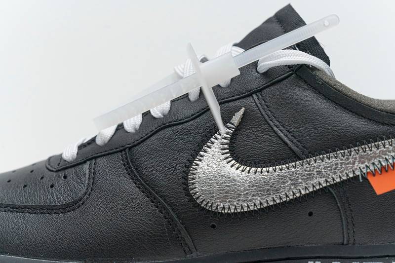 Nike Air Force 1 ’07 Low MOMA Off-White