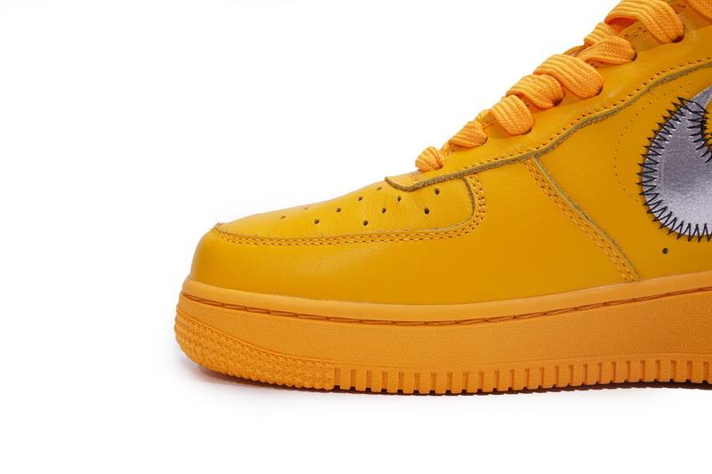 Nike Air Force 1 Low OFF-WHITE University Gold Metallic Silver