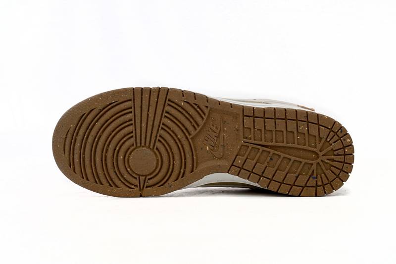 Nike Dunk Low SE ‘’85‘Jenny Bakery
