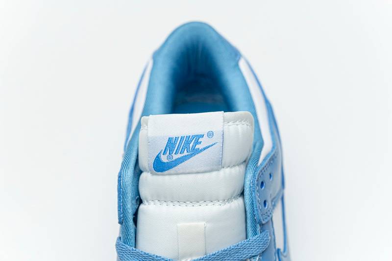 Nike Dunk Low UNC (2021)