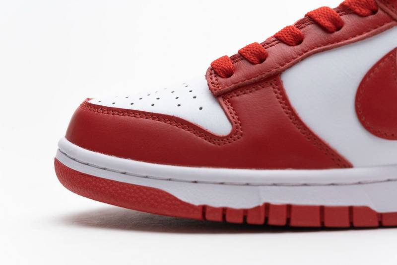 Nike Dunk SB Low SP University Red