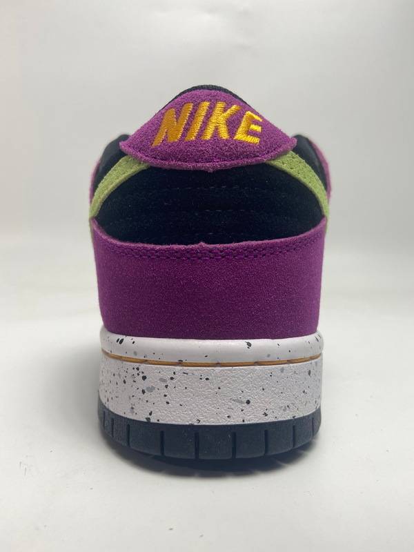 Nike SB Dunk Low ACG Terra Red Plum