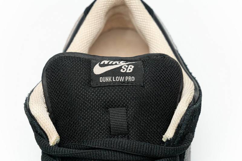 Nike SB Dunk Low Black Washed Coral