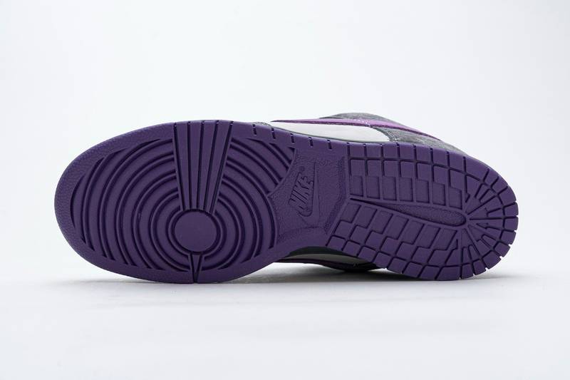 Nike SB Dunk Low Purple Pigeon