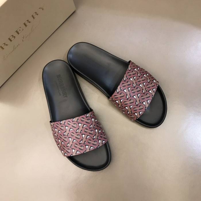 BUR_BERRY SLIPPERS