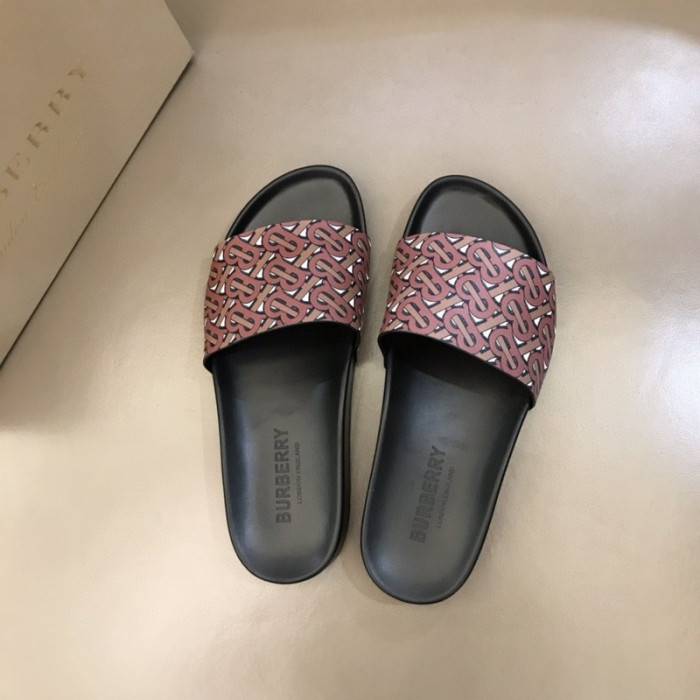 BUR_BERRY SLIPPERS