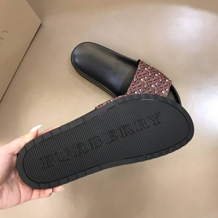 BUR_BERRY SLIPPERS