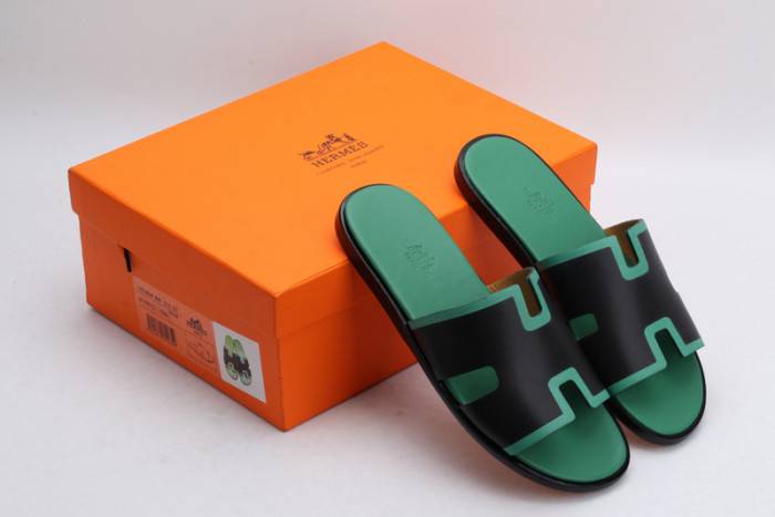 HERM*S SLIPPERS
