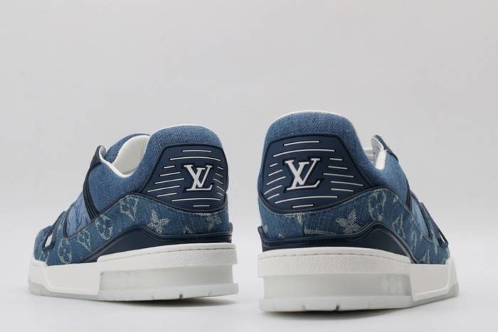 Loui Vuitto SNEAKER LOW
