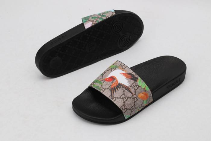GUCC SLIPPERS