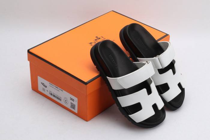 HERM*S SLIPPERS