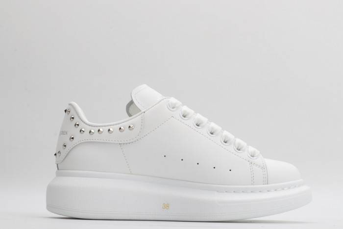 MQ Sneakers