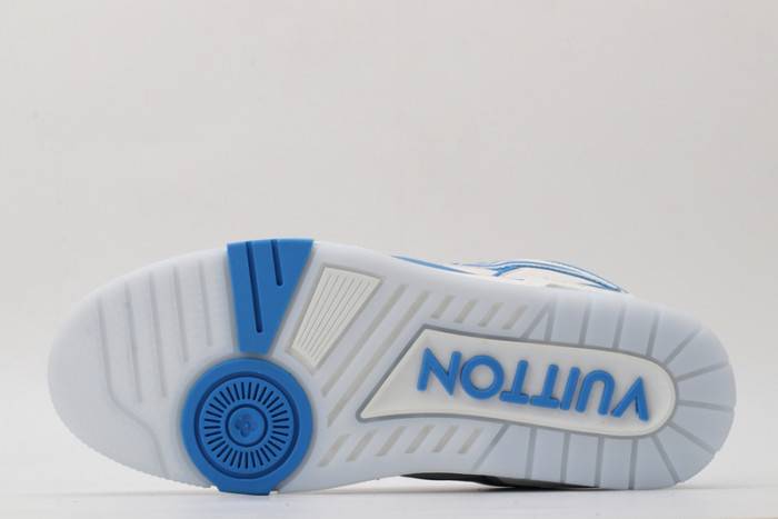 Loui Vuitto SNEAKER