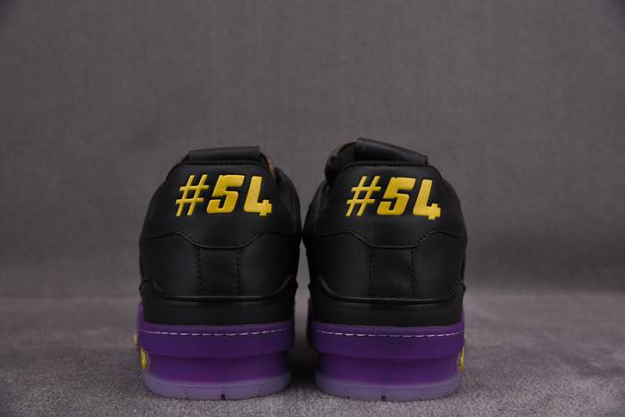 LOUI VUITTO SNEAKER