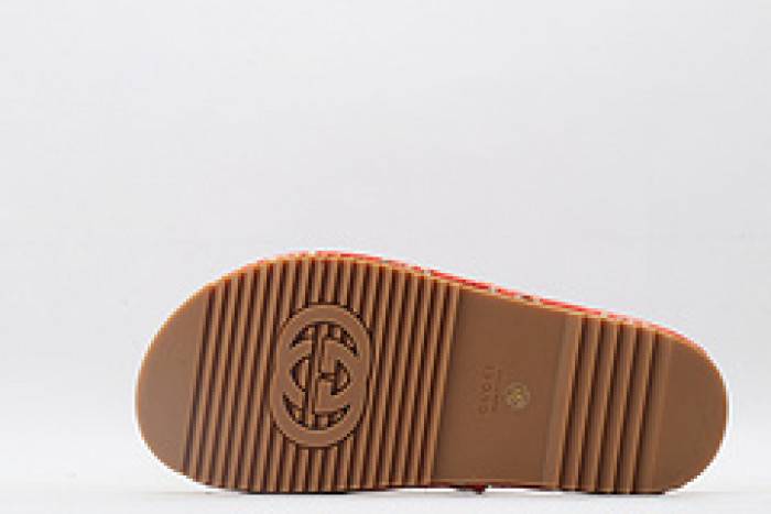 GUCC SLIPPERS
