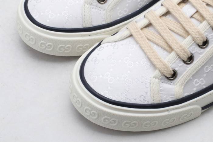 GUCC SNEAKER 123-4