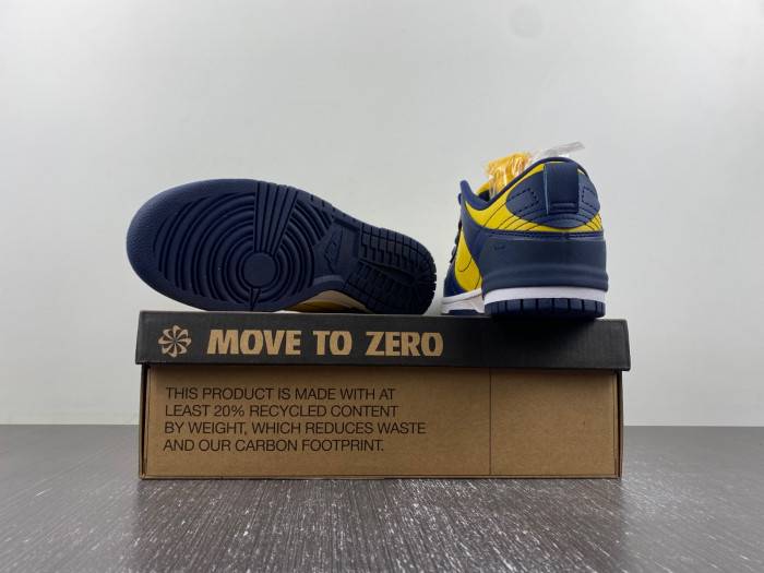 Nike Dunk Low Disrupt DV4024-400