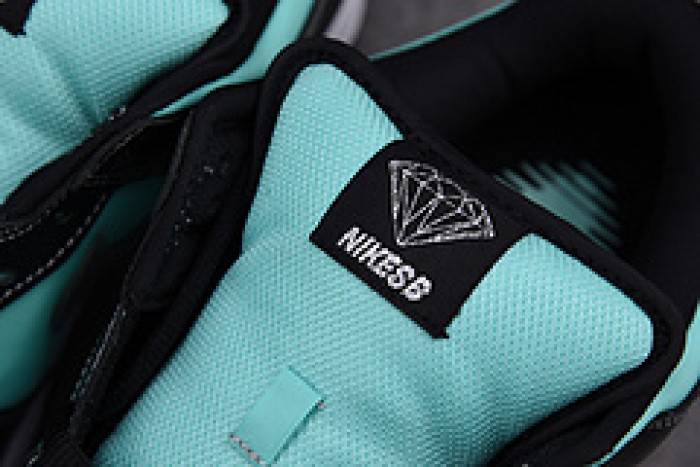 nike sb x diamond dunk hi T*f*ny 304292-402