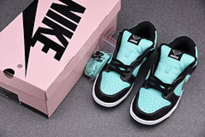 nike sb x diamond dunk hi T*f*ny 304292-402