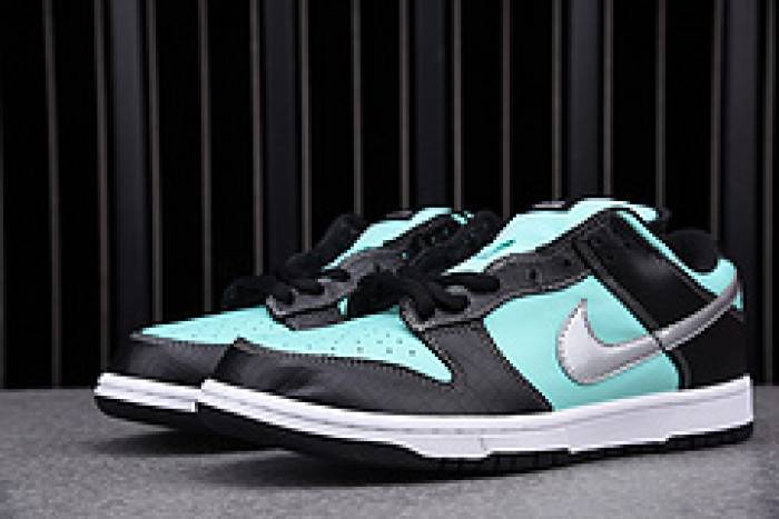 nike sb x diamond dunk hi T*f*ny 304292-402