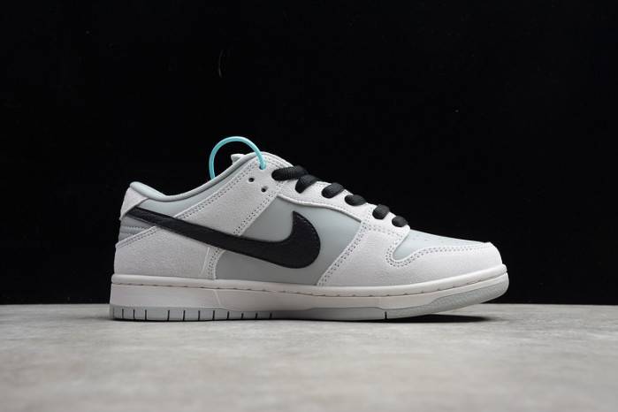 Travis Scott x PlayStation x NK SB Dunk Low BQ6817-101