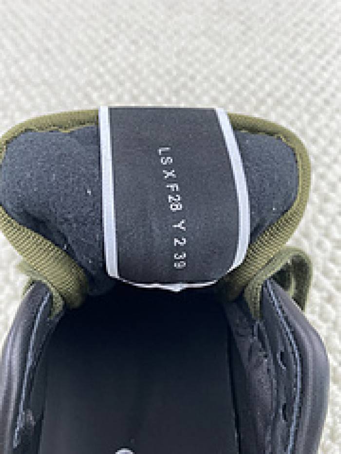 VALE·NTI·NO· Sneakers VS005