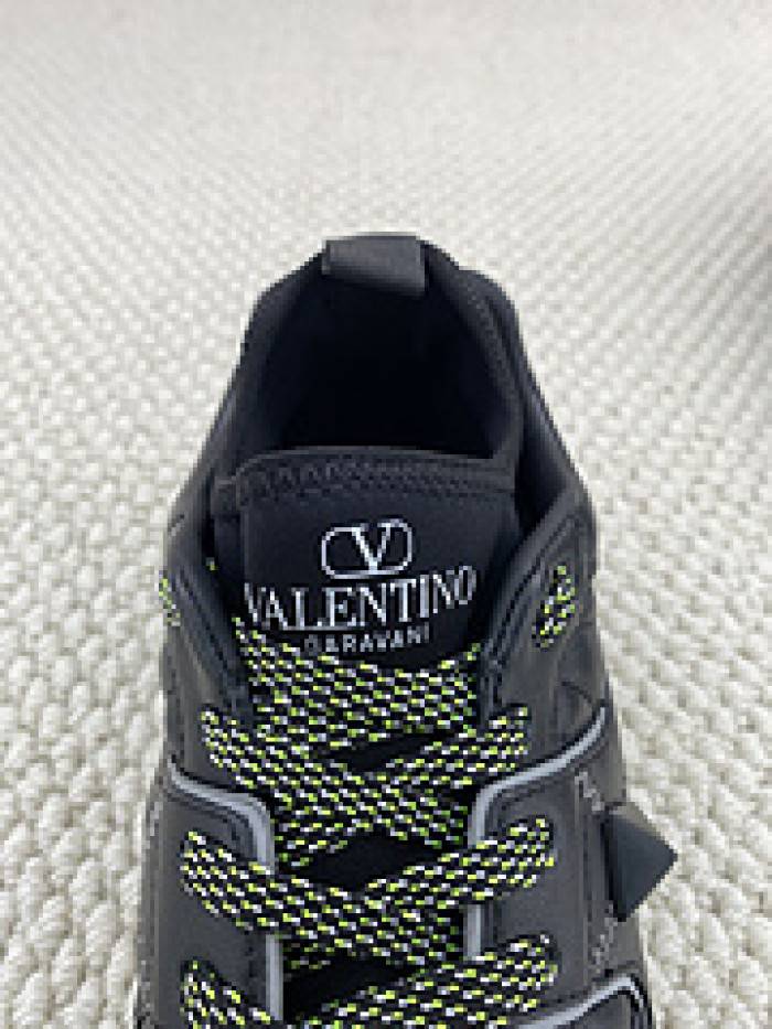 VALE·NTI·NO· Sneakers VS012