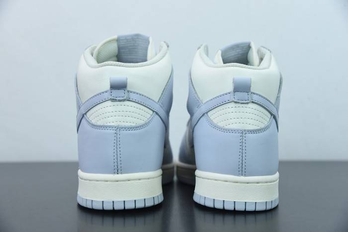 Wmns Dunk High ‘Football Grey’ – Nike – DD1869-102